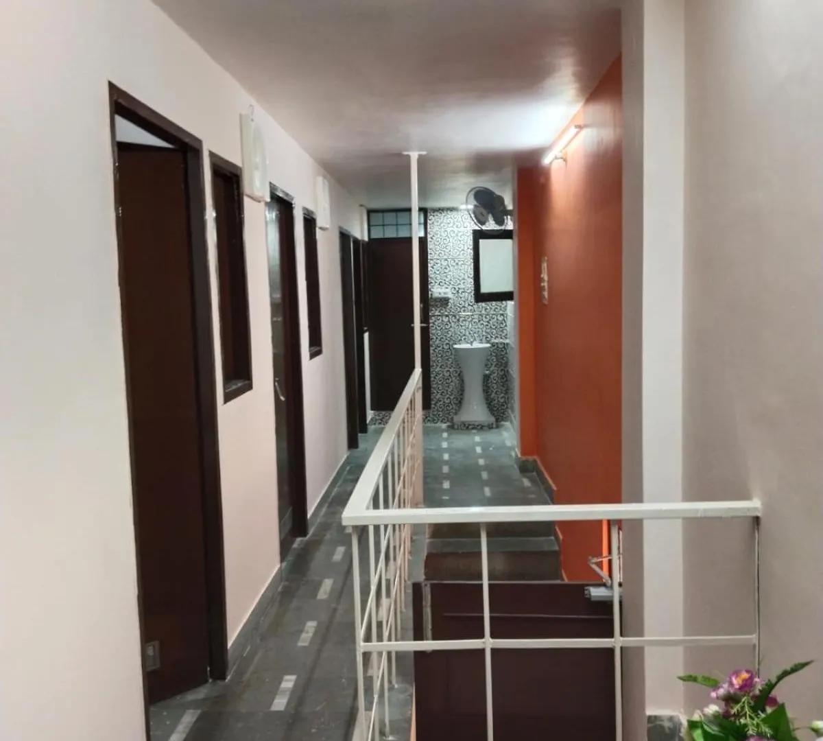 Siddhivinayak Temple Guest House Varanasi